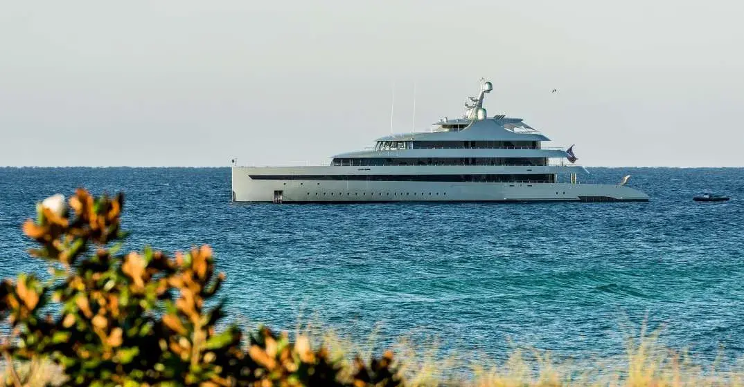 $100 Million Yacht "Savannah" Anchors In South Walton