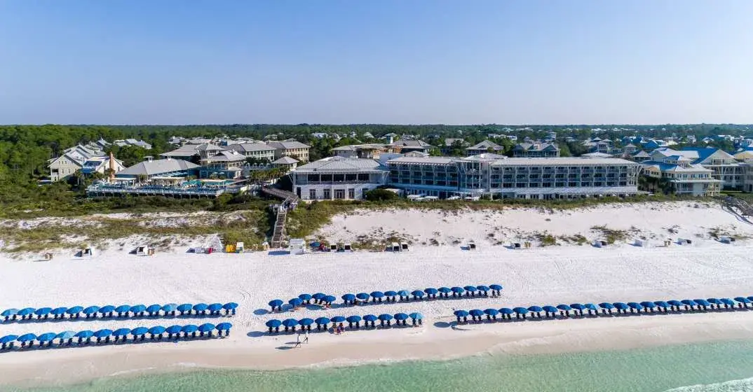 Panoramic Gulf Views Mesmerize at Fish Out Of Water In WaterColor