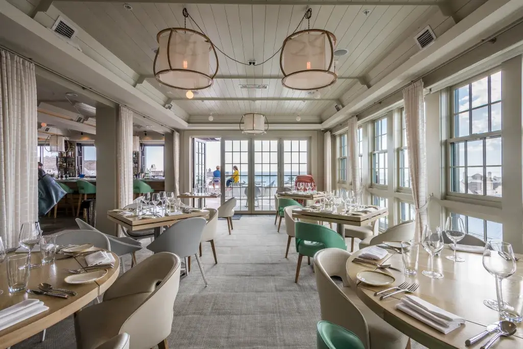 Pescado Seafood Grill and Rooftop Bar