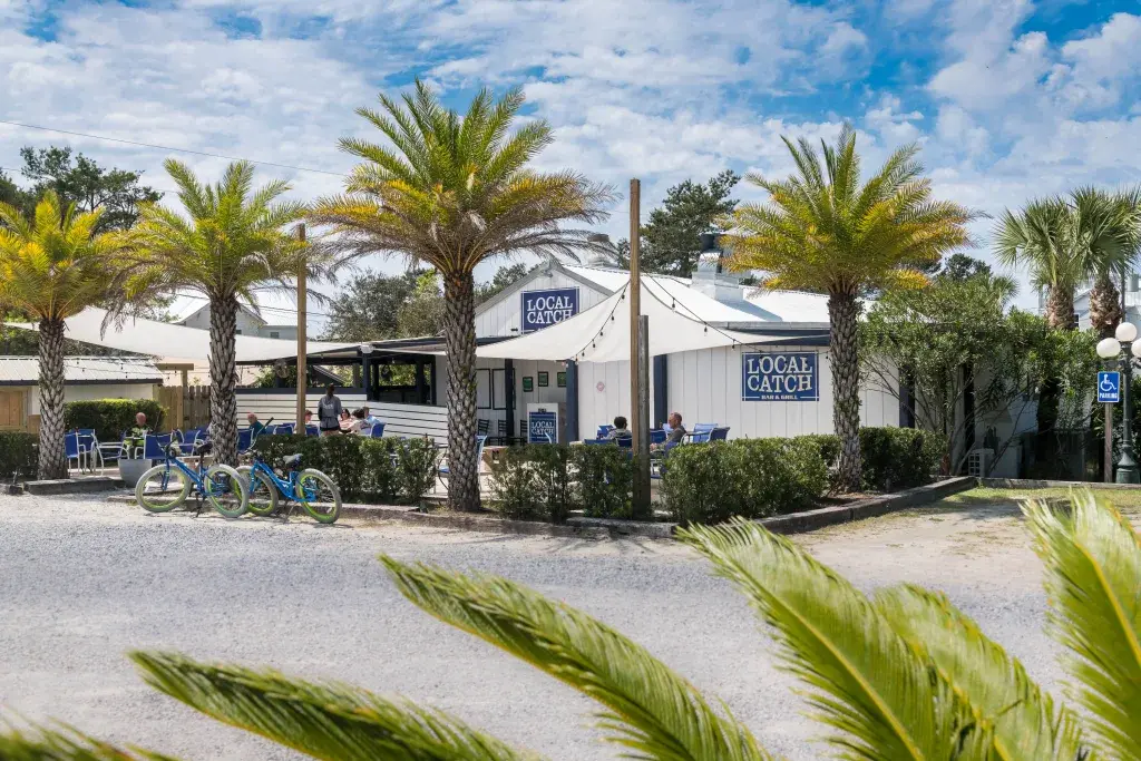 Local Catch Bar & Grill