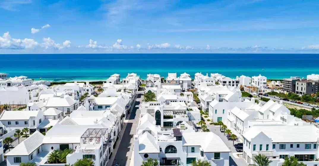 Making New Memories: Plan Your Alys Beach Escape