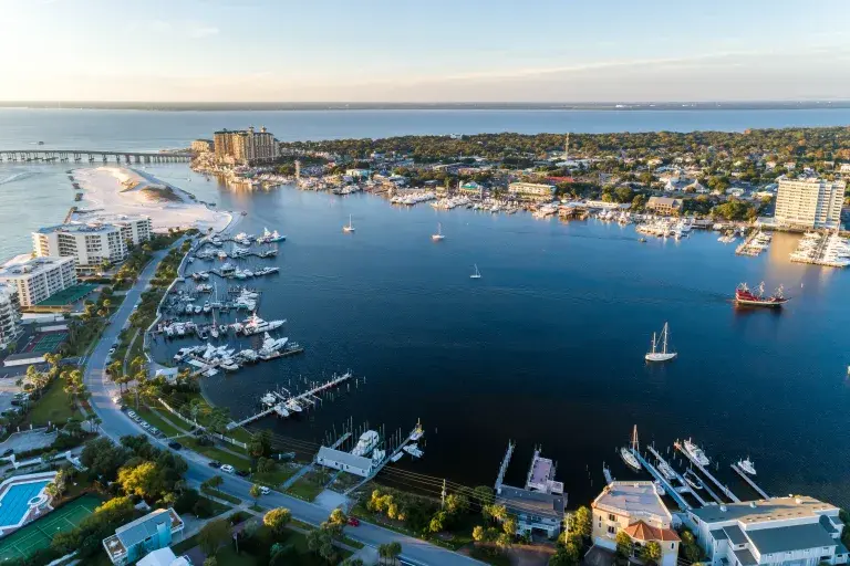 Destin