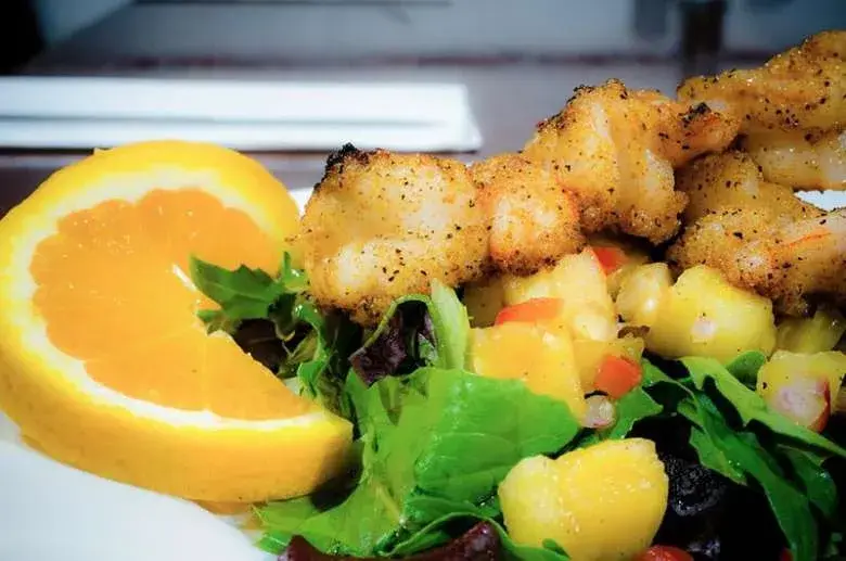 Local Catch Bar & Grill is a Locals' Favorite