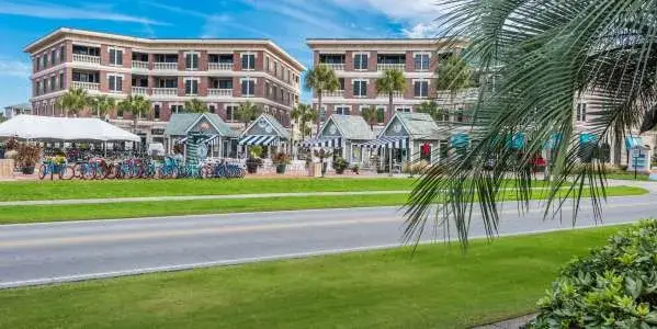 Peddler’s Pavilion At Seacrest Beach