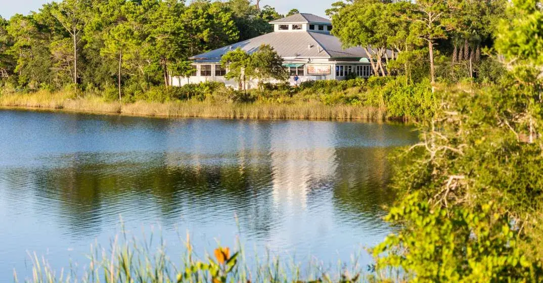 Old Florida Fish House Serves Succulent Seafood, Steaks, And Sushi on the Lake