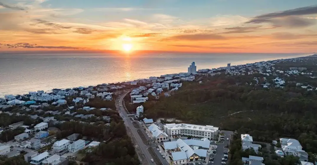 Special Rates & Offers From The Lodge 30A In Seagrove Beach